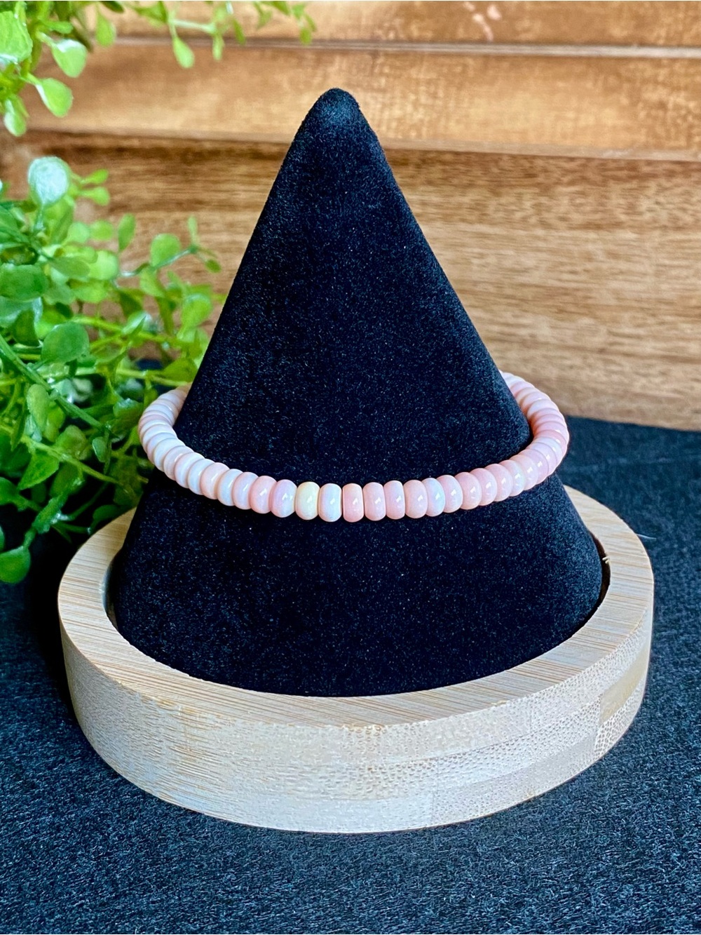 B16 Pink conch shell rondelle bead sterling silver bracelet | size 7”